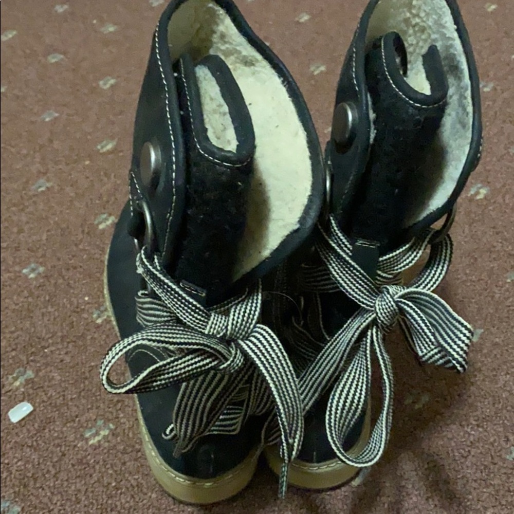 Winter boots